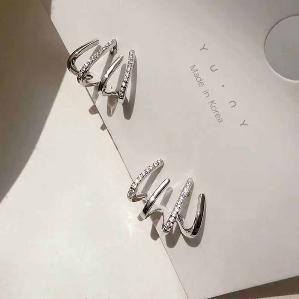 2025 New Women'S Fashion Light Luxury Niche Design Four Claw Earnail Travel Party Ear Studs Set Accessories Gifts